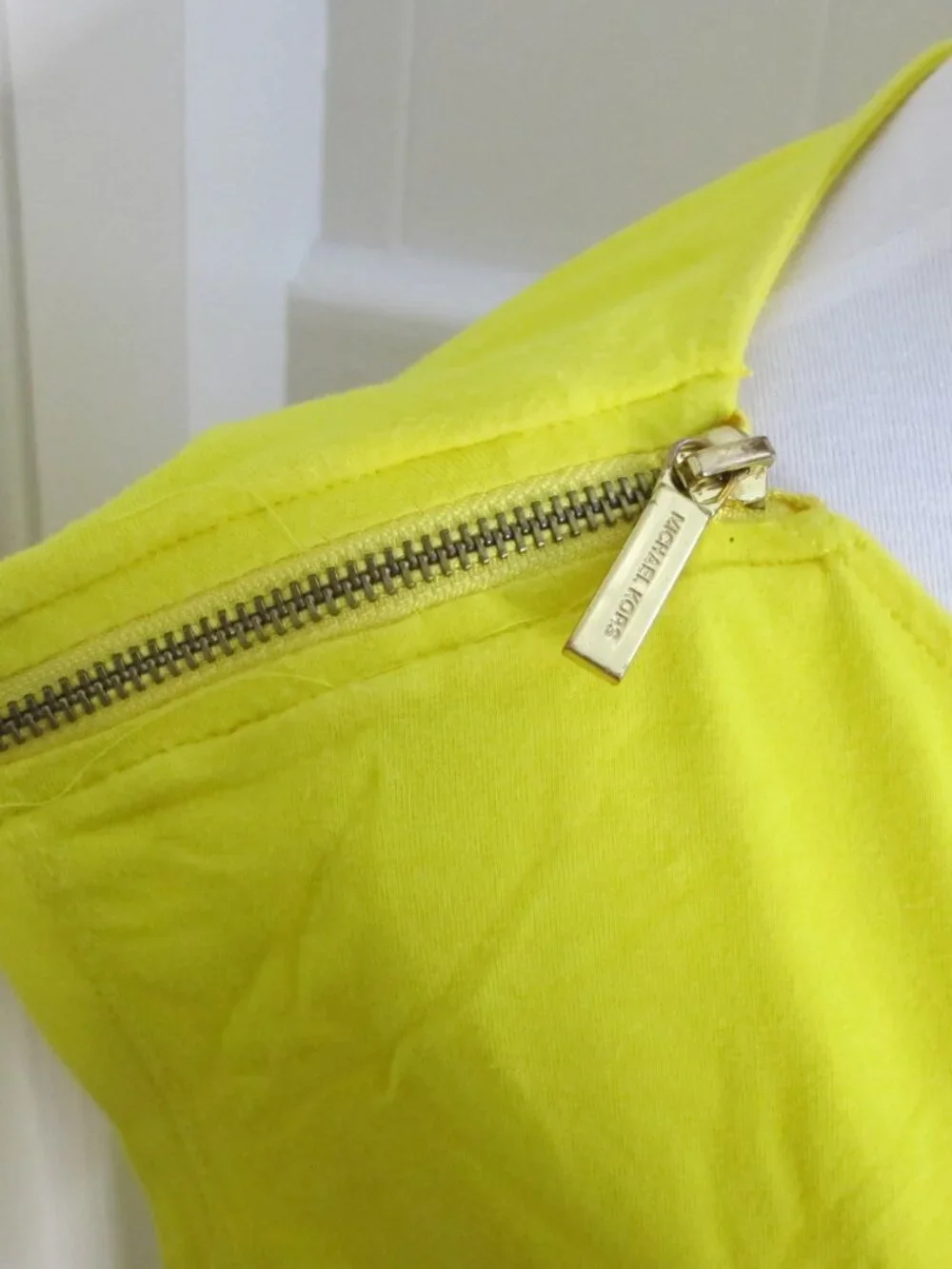 Michael Kors | Form Fitted Cinched Gold Zipper Shoulder Yellow Tunic